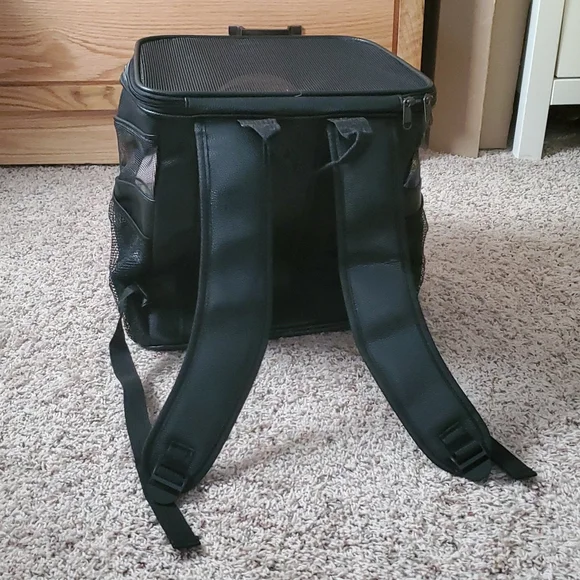 Large Cat Pet Backpack new - Picture 3 of 12